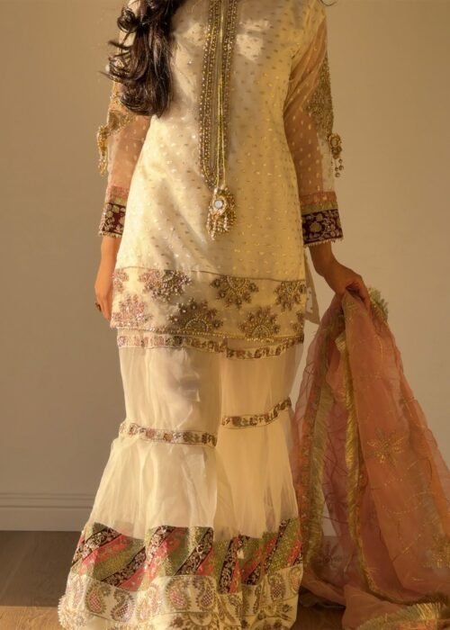 White Ivory Bindi OrganzaDupatta Fabric: OrganzaTrouser/bottom Fabric: Organza Short Shirt 3-Piece (2502A)